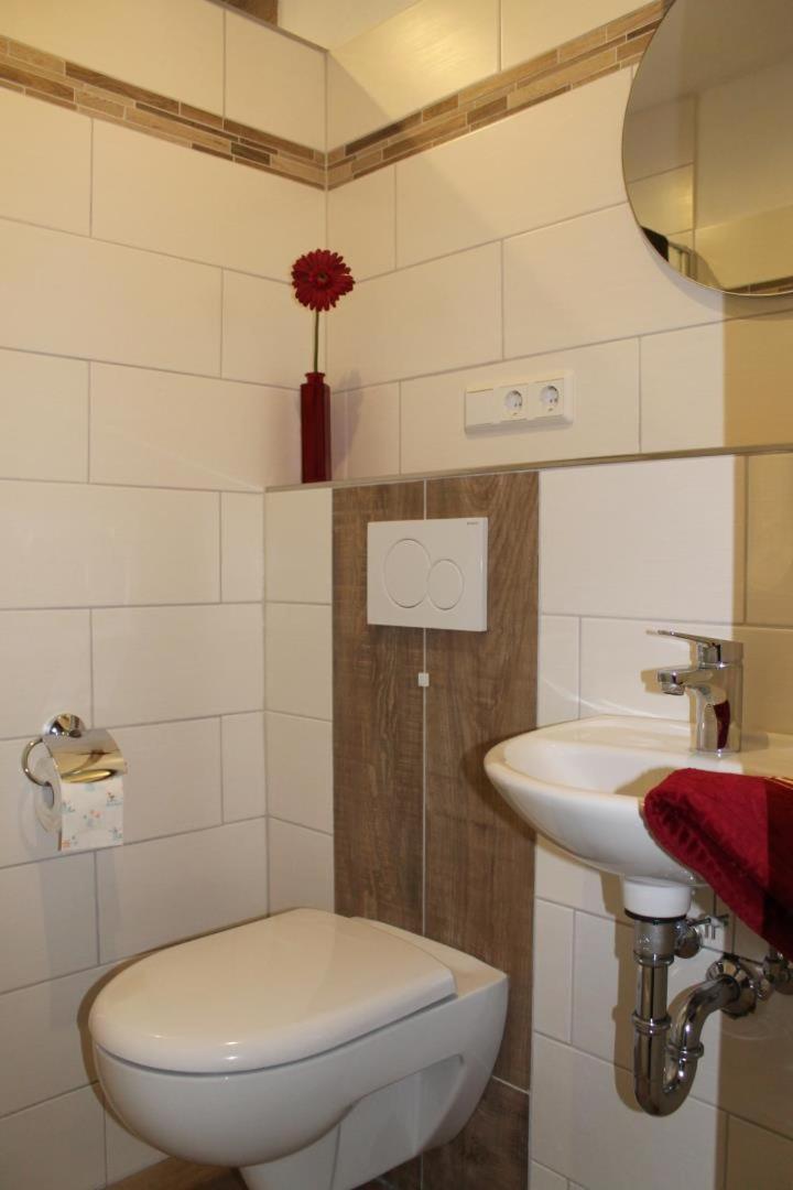 Neu! Ferienhaus Sonnenschein Am Badesee 奥利希 外观 照片